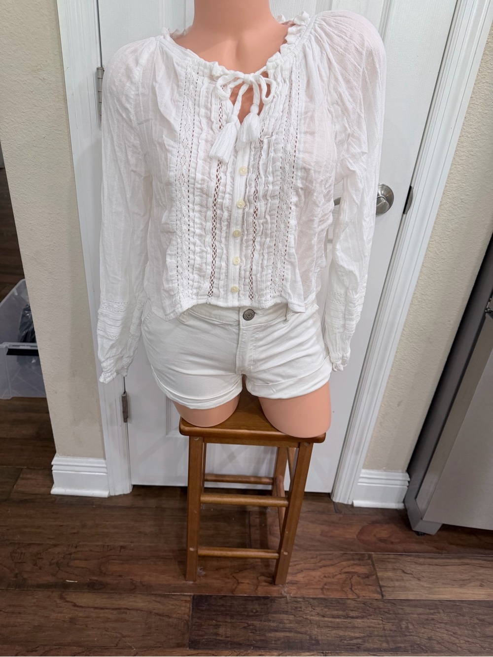 American Eagle Boho White Peasant Blouse Small Tassel Lace Gauze Cottagecore Top